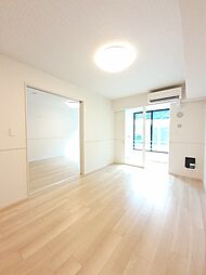 アルカイックＡ 104 1階1LDKのリビング/ダイニング