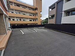 4 / 6
