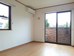 アンソレイエII 102 1階2DKのリビング/ダイニング