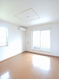 ヴェル　ドミール 201 2階2LDKのリビング/ダイニング