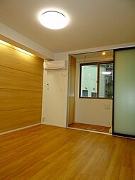 シティ・ライム 102 1階1Kのリビング/ダイニング