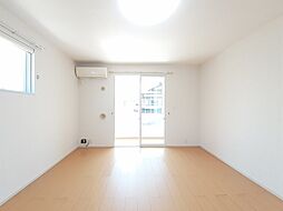 ＣＨＥＳＴＡ長江 201 2階1LDKのリビング/ダイニング