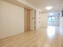 メゾン　リヴィエール　VI 104 1階1LDKのリビング/ダイニング