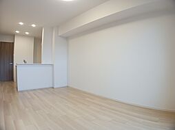 Ｏｎｅ　Ｔｈｏｕｓａｎｄ　II 202 2階2LDKのリビング/ダイニング