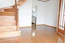 ベルトゥリーサカエ 102 1階2LDKのリビング/ダイニング