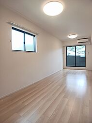 ウェルリッチ柿原　I 205 2階2LDKのリビング/ダイニング