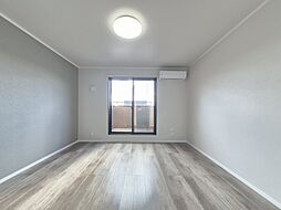 ミッドレジデンス角田 202 2階ワンルームのリビング/ダイニング