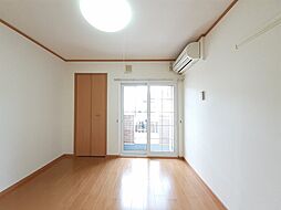 ウエスト・モンターニュＡ 101 1階ワンルームのリビング/ダイニング