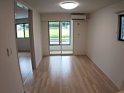 ウッドスクエアIII　Ａ棟 103 1階1LDKのリビング/ダイニング