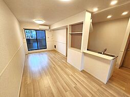 ファインブライト　I 204 2階2LDKのリビング/ダイニング