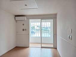 ラパンII 103 1階1LDKのリビング/ダイニング