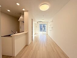 エトワール　Ｃ 102 1階1LDKのリビング/ダイニング