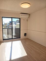 ジュメルI 105 1階1LDKのリビング/ダイニング