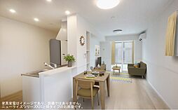 プリマヴェールIIIＣ 101 1階1LDKのリビング/ダイニング