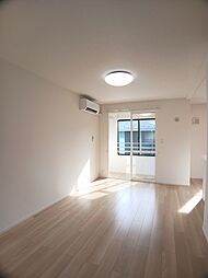 グラン・フォンテーヌ 203 2階1LDKのリビング/ダイニング