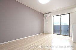 フルール・ド・リス　I 204 2階1LDKのリビング/ダイニング