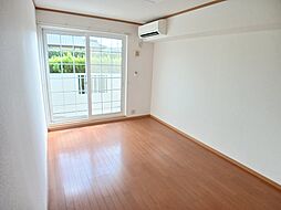 ピース・コアＡ 102 1階2DKのリビング/ダイニング