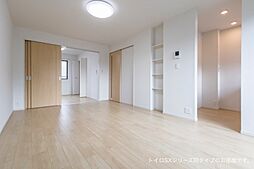 シャルマン　宇和島 201 2階1LDKのリビング/ダイニング