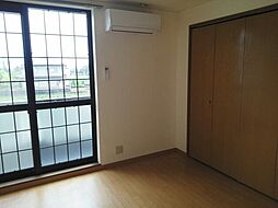 プラーサソレアード 202 2階2DKのリビング/ダイニング