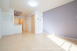 リズブラン　モーム 204 2階ワンルームのリビング/ダイニング