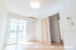 ジェイ　エスI 102 1階1LDKのリビング/ダイニング