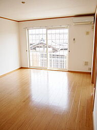 グランデカメリア山の手I 101 1階2LDKのリビング/ダイニング