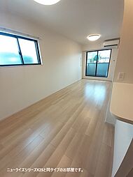 Ｗａｒｒｙ‘ｓ 204 2階2LDKのリビング/ダイニング