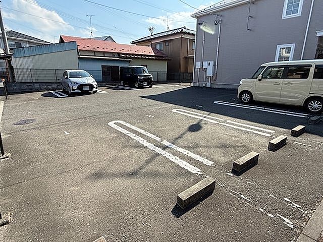 6 / 6