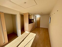 プラシードＳＫIII 104 1階1LDKのリビング/ダイニング