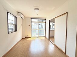 キャッスルライフII 101 1階2DKのリビング/ダイニング