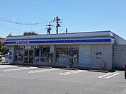 【コンビニエンスストア】ローソン石岡東石岡二丁目店まで437ｍ