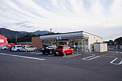 【コンビニエンスストア】セブンイレブンまで120ｍ