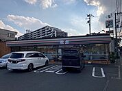 【コンビニエンスストア】セブンイレブン鎌倉岩瀬店まで38ｍ