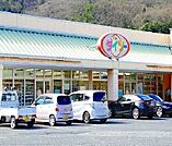 ダイソー　フジ三入店まで170ｍ
