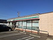 【コンビニエンスストア】セブンイレブン　前飛保町店まで600ｍ