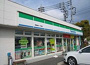 【コンビニエンスストア】ファミリーマート周南楠木一丁目まで550ｍ