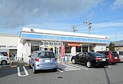 【コンビニエンスストア】ローソン八戸光星学院通店まで700ｍ