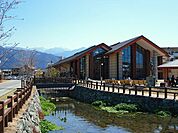 【図書館】西条市立西条図書館まで1500ｍ