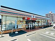 【コンビニエンスストア】セブンイレブン名取増田8丁目店まで140ｍ