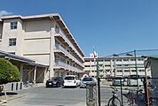 【小学校】石巻市立釜小学校まで1400ｍ