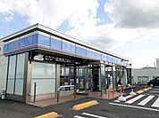 【コンビニエンスストア】ローソン 大崎三本木店まで300ｍ