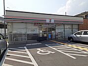 【コンビニエンスストア】セブンイレブン　高砂春日野町店まで699ｍ