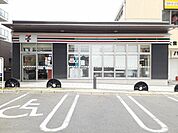 【コンビニエンスストア】セブンイレブン　岩倉駅東口店まで450ｍ
