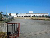【中学校】西條中学校まで1600ｍ