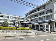 【市役所・区役所】日出町役場まで550ｍ