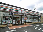【コンビニエンスストア】セブンイレブン三次京蘭寺店まで850ｍ