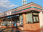 【コンビニエンスストア】セブンイレブン 向日市上植野店まで500ｍ