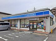 【コンビニエンスストア】ローソン 向日市上植野店まで600ｍ