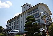 【小学校】東広島市立高屋東小学校まで100ｍ