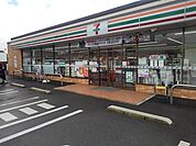【コンビニエンスストア】セブンイレブン佐賀北茂安店まで647ｍ